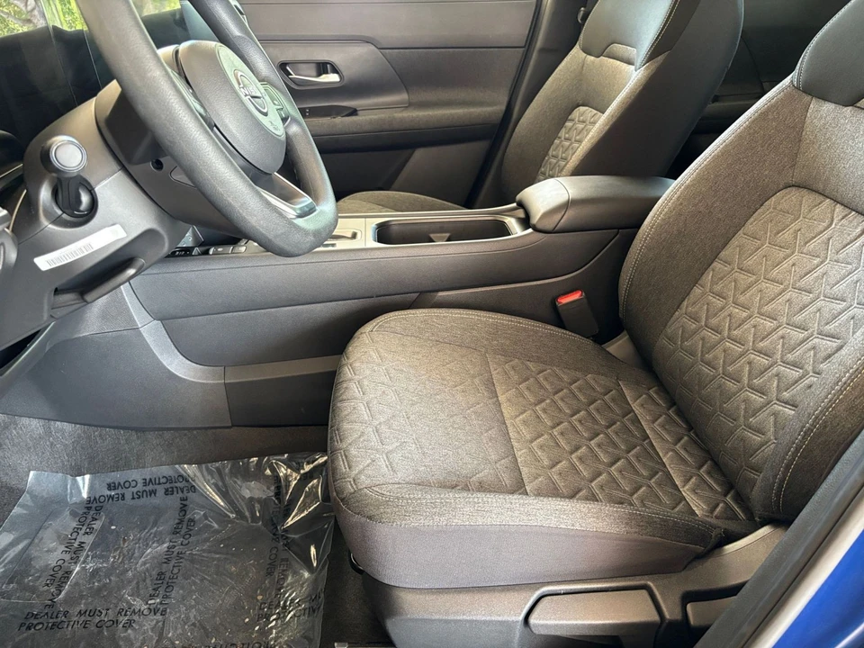 2026 Nissan Kicks - Image 27 of 31