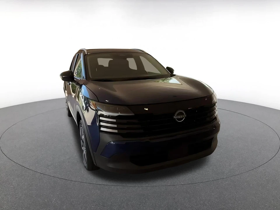 2026 Nissan Kicks - Image 3 of 31