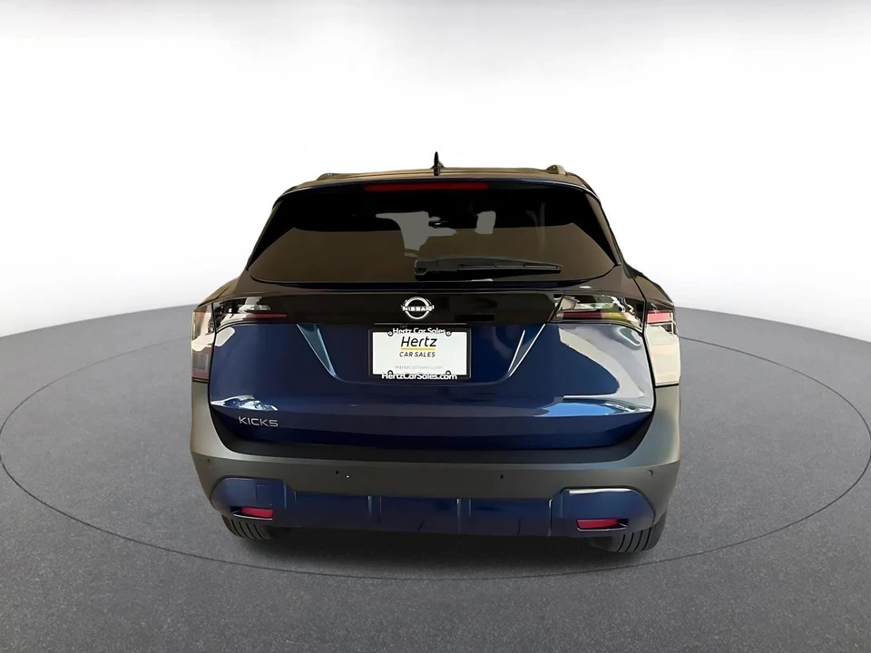 2026 Nissan Kicks - Image 14 of 31