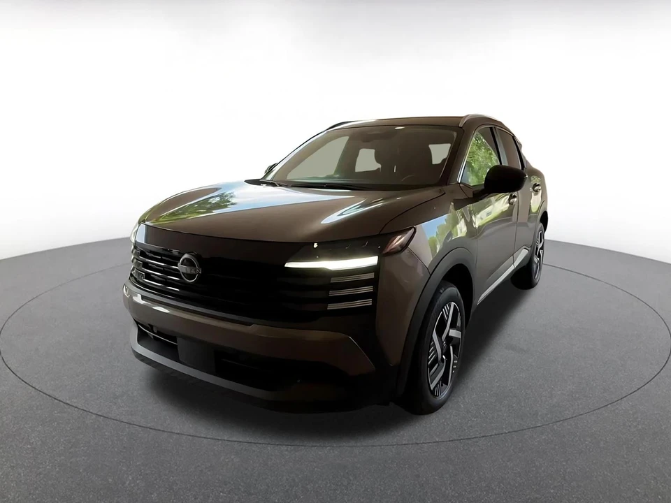 2026 Nissan Kicks - Image 7 of 31