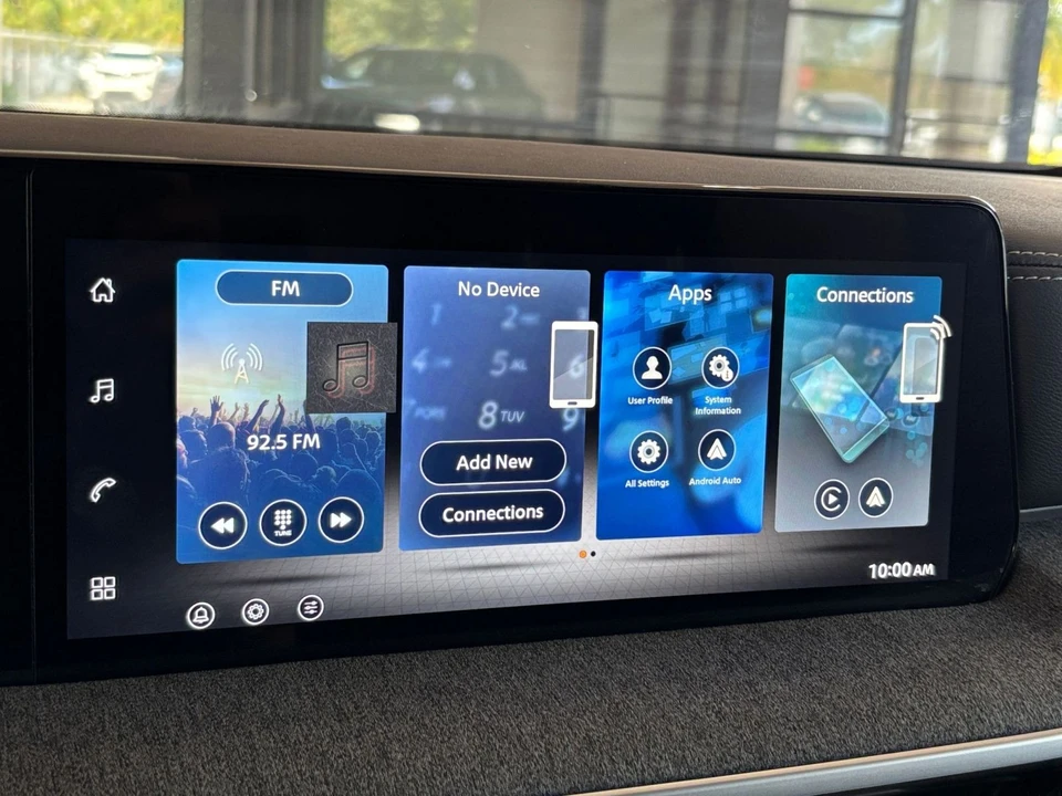 2026 Nissan Kicks - Image 21 of 31