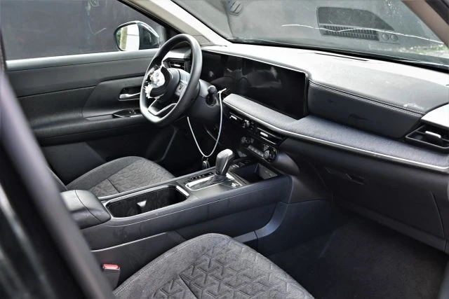 2026 Nissan Kicks - Image 14 of 19