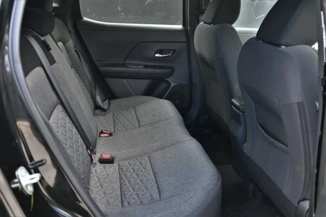 2026 Nissan Kicks - Image 16 of 19