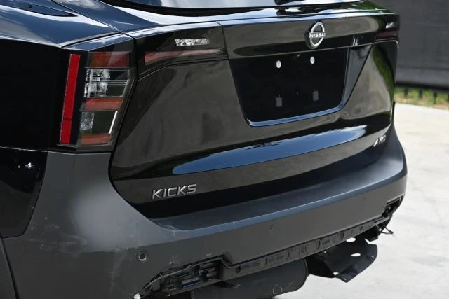 2026 Nissan Kicks - Image 8 of 19