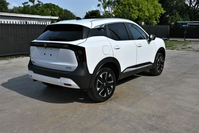 2026 Nissan Kicks - Image 5 of 18