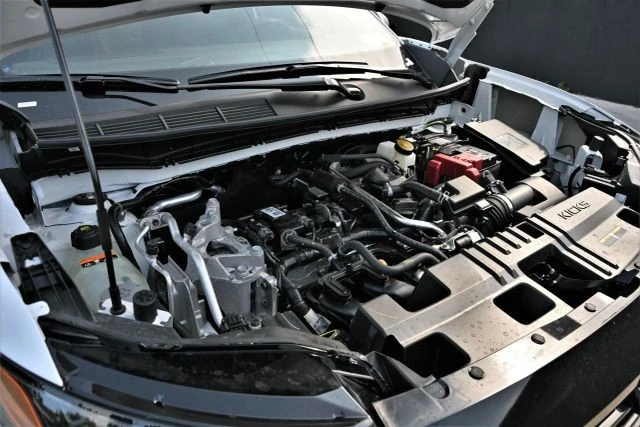 2026 Nissan Kicks - Image 17 of 18