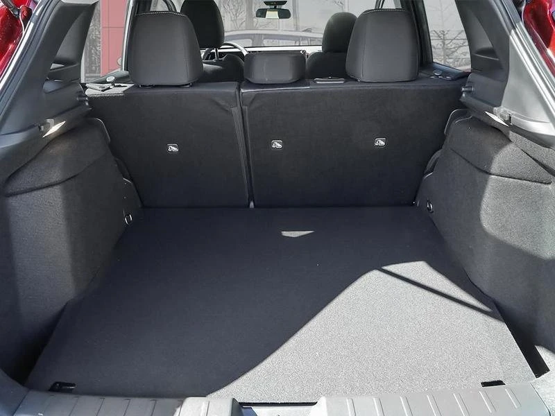 2026 Nissan Kicks - Image 7 of 19