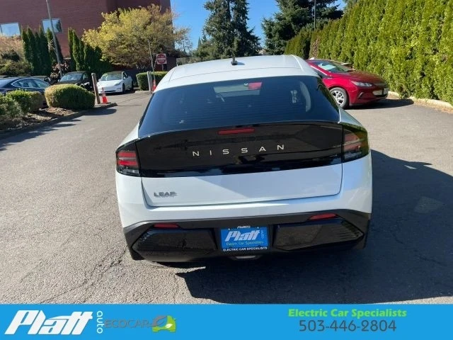 2026 Nissan Leaf - Image 8 of 21