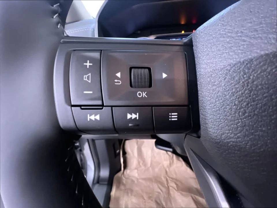 2026 Nissan Rogue - Image 20 of 20