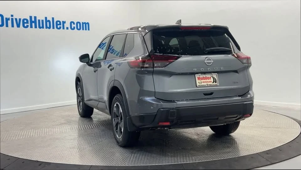 2026 Nissan Rogue - Image 9 of 20