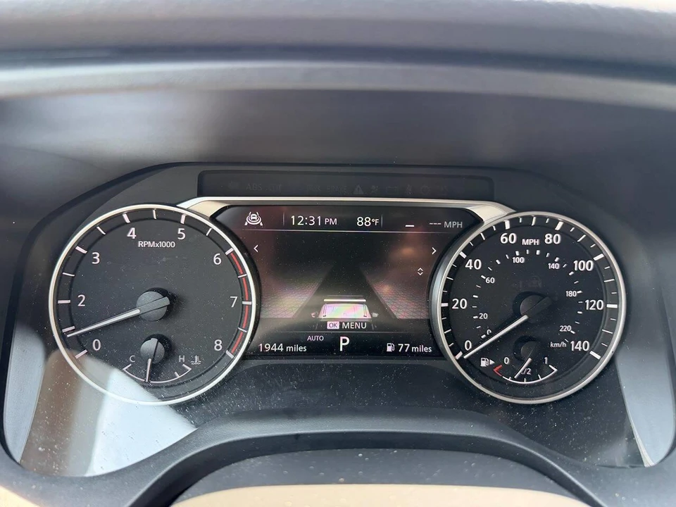 2026 Nissan Rogue - Image 7 of 25