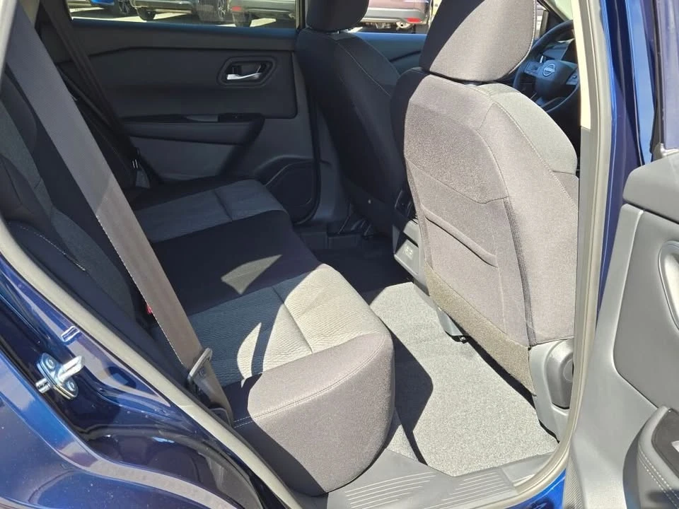 2026 Nissan Rogue - Image 19 of 20