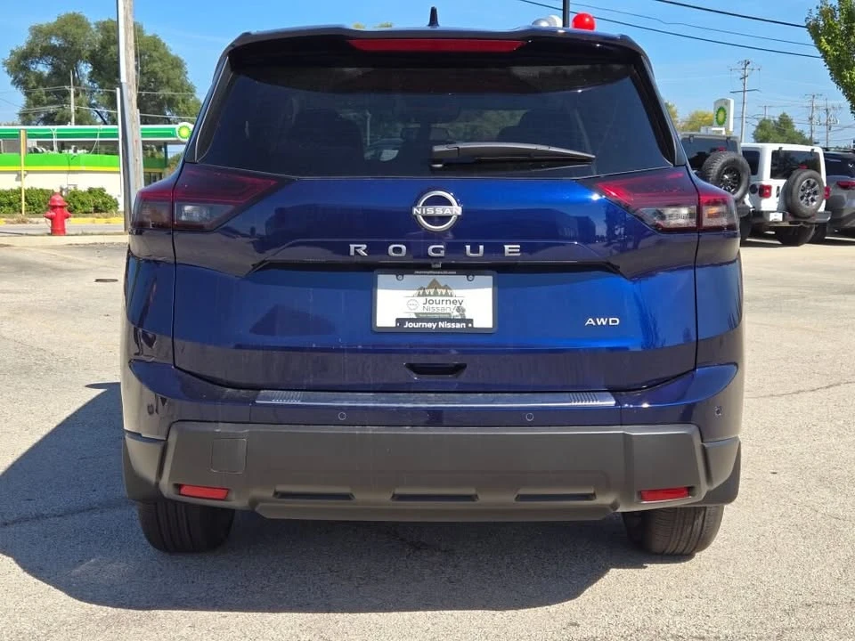 2026 Nissan Rogue - Image 6 of 20