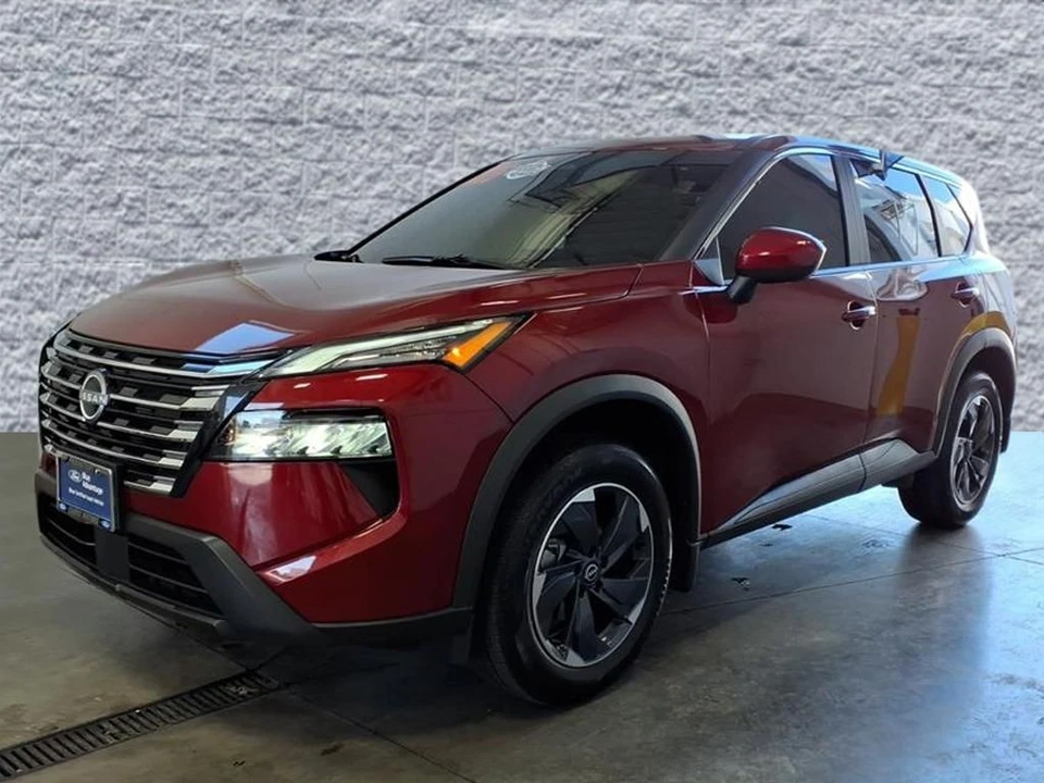 2026 Nissan Rogue - Image 3 of 21