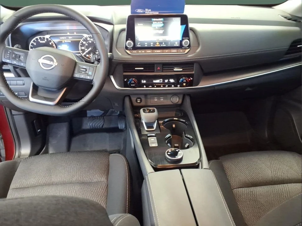 2026 Nissan Rogue - Image 7 of 24