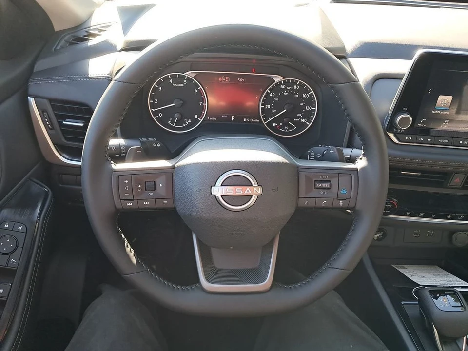 2026 Nissan Rogue - Image 15 of 21