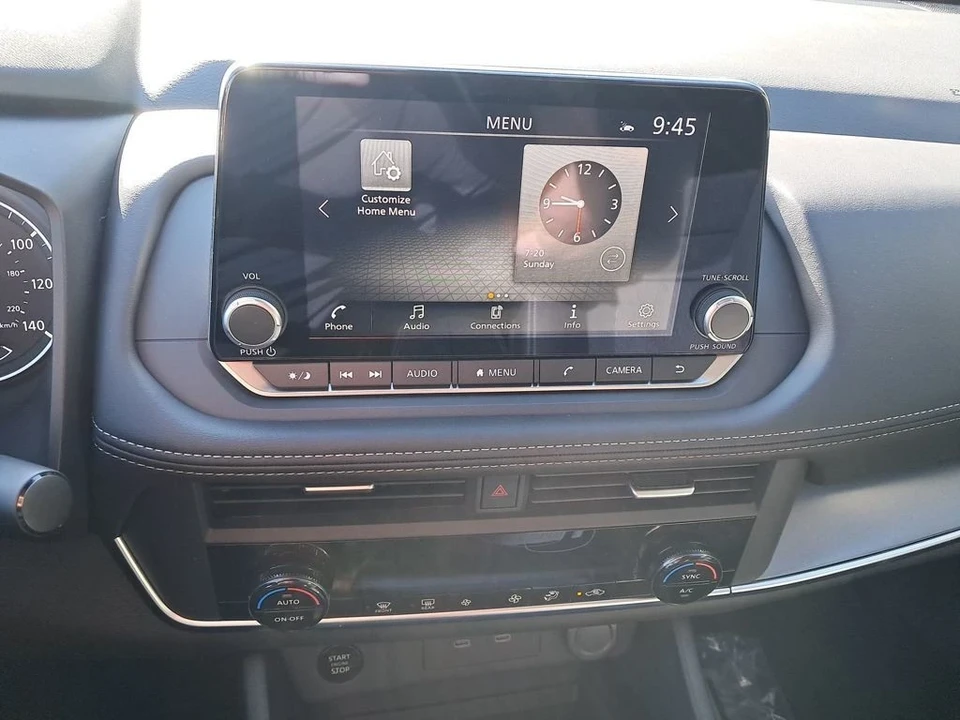 2026 Nissan Rogue - Image 19 of 21