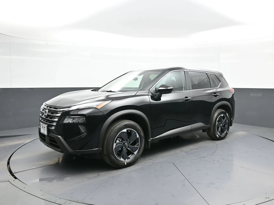 2026 Nissan Rogue - Image 10 of 12