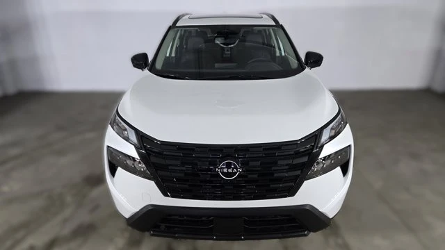 2026 Nissan Rogue - Image 2 of 20