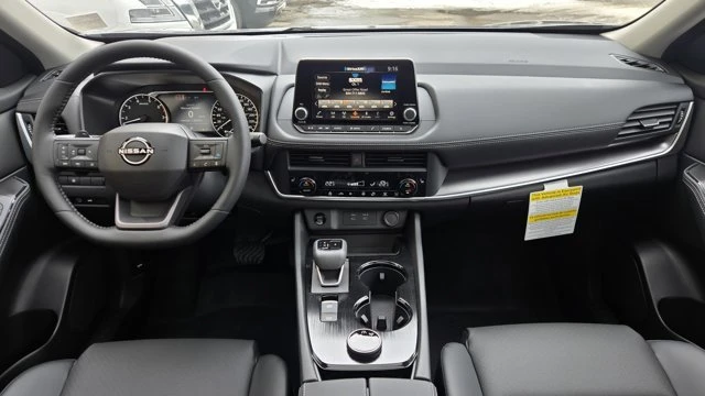 2026 Nissan Rogue - Image 7 of 20