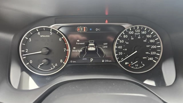2026 Nissan Rogue - Image 9 of 20