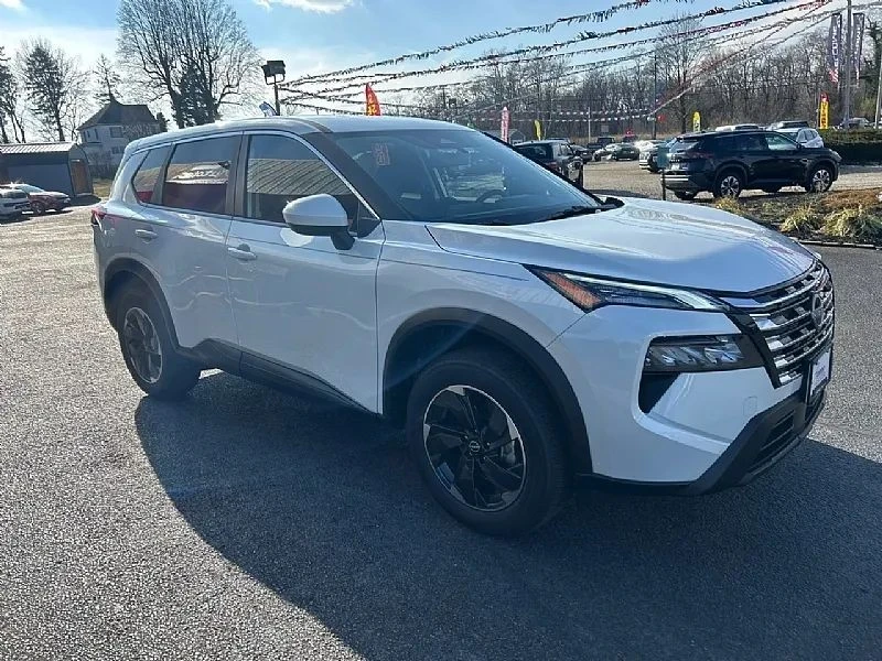 2026 Nissan Rogue - Image 2 of 12