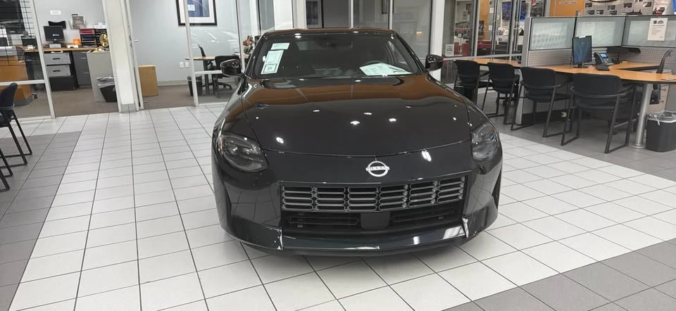 2026 Nissan Z 7th Gen - Image 2 of 5