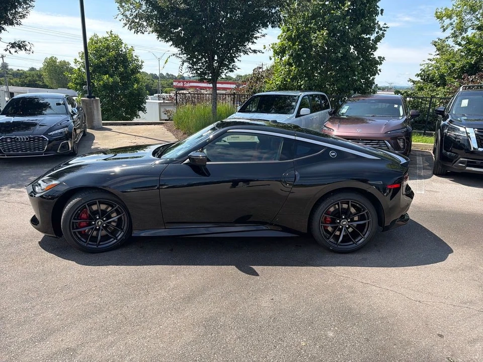2026 Nissan Z 7th Gen - Image 4 of 31