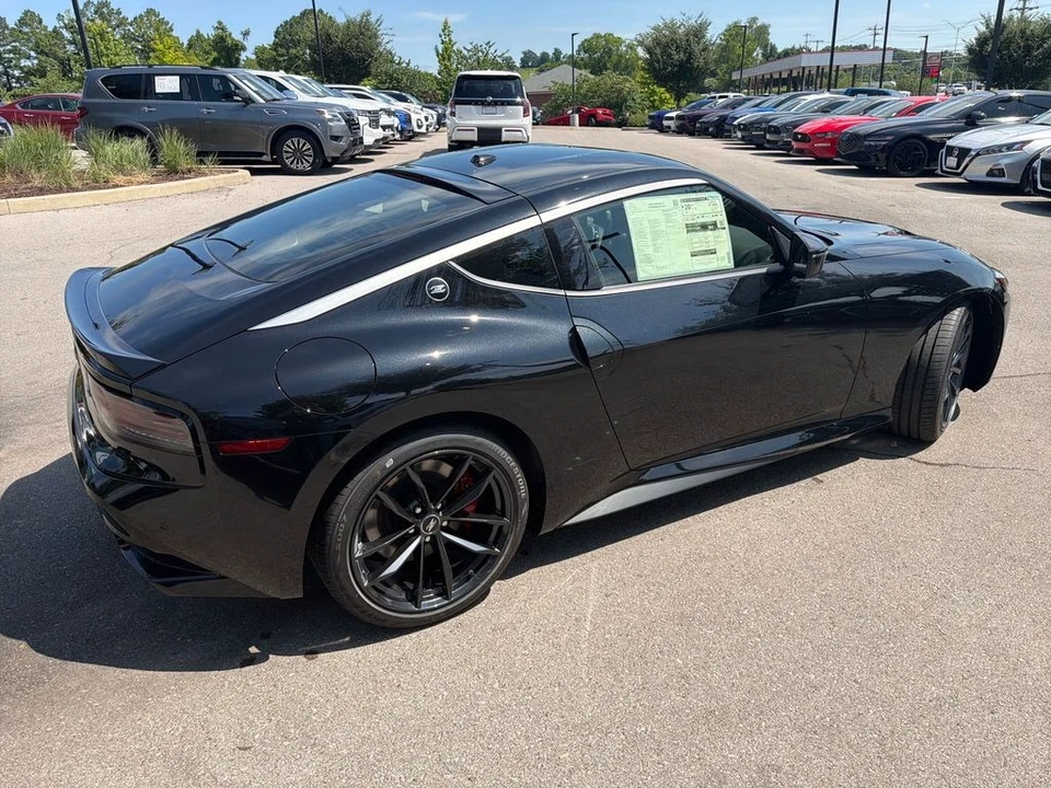 2026 Nissan Z 7th Gen - Image 9 of 31