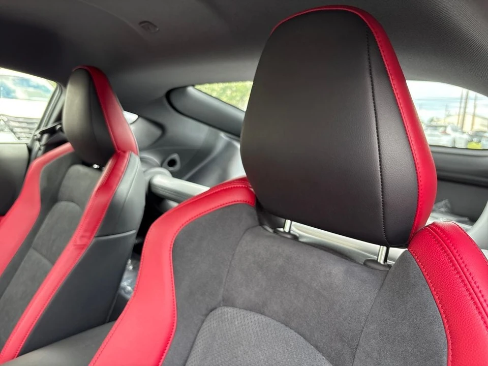 2026 Nissan Z 7th Gen - Image 7 of 31