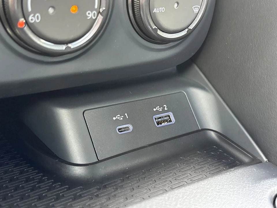 2026 Nissan Z 7th Gen - Image 18 of 31
