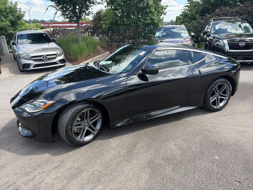 2026 Nissan Z 7th Gen - Image 3 of 31