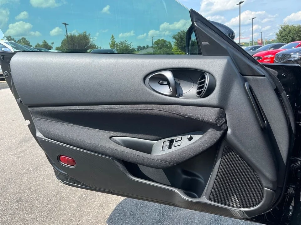 2026 Nissan Z 7th Gen - Image 12 of 31