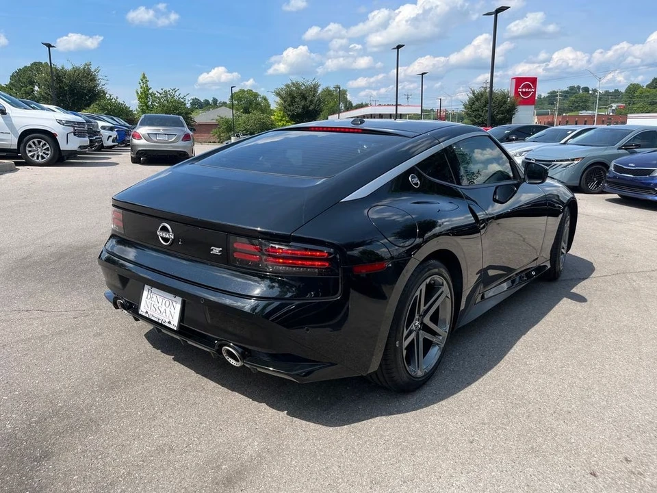2026 Nissan Z 7th Gen - Image 8 of 31