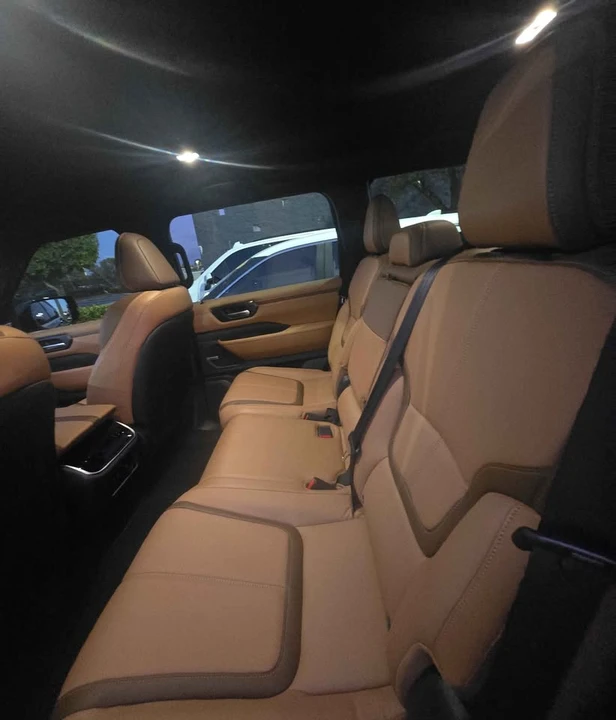 2026 Nissan Armada - Image 7 of 19