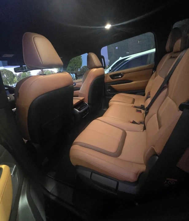 2026 Nissan Armada - Image 5 of 19