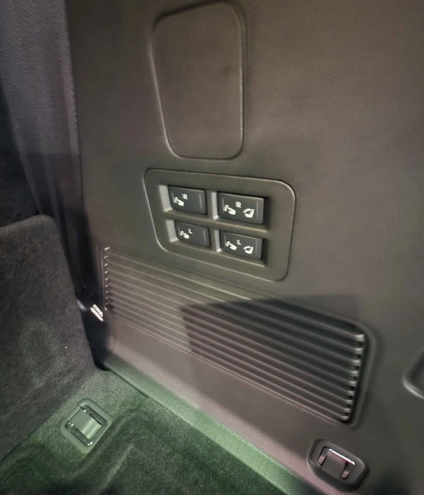 2026 Nissan Armada - Image 14 of 19