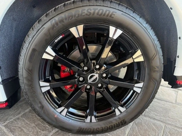 2026 Nissan Armada - Image 6 of 9