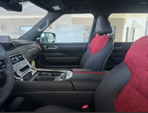 2026 Nissan Armada - Image 7 of 9