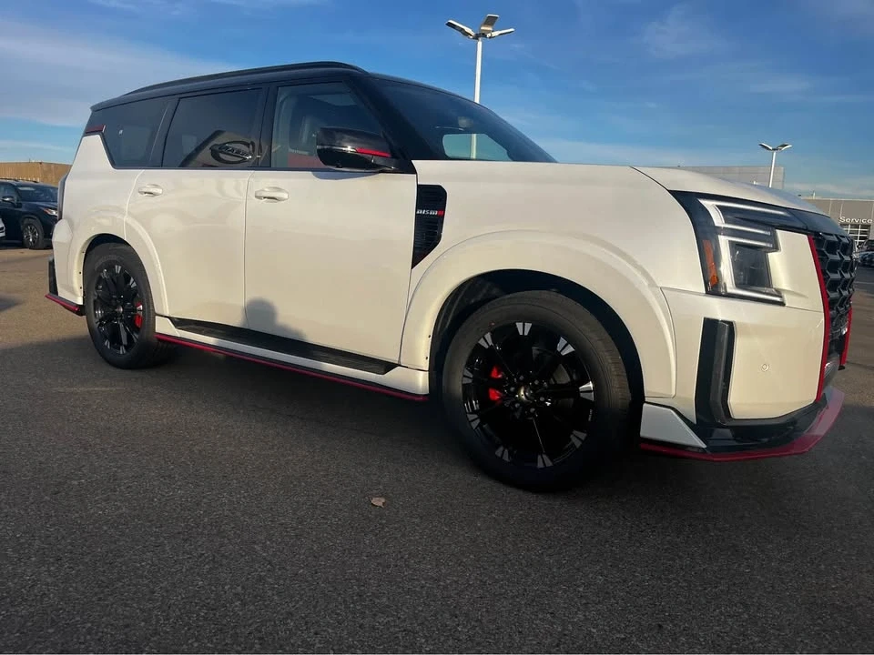 2026 Nissan Armada - Image 3 of 20