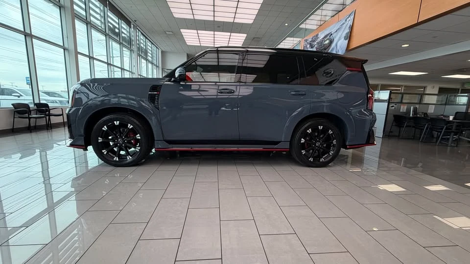 2026 Nissan Armada - Image 2 of 9