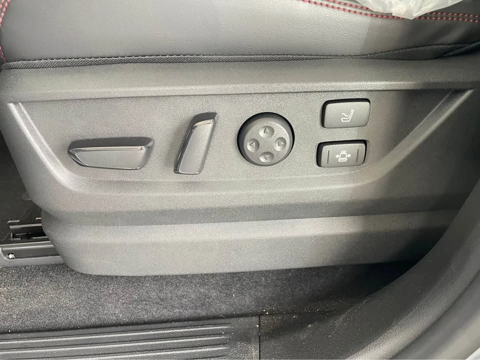 2026 Nissan Armada - Image 10 of 14