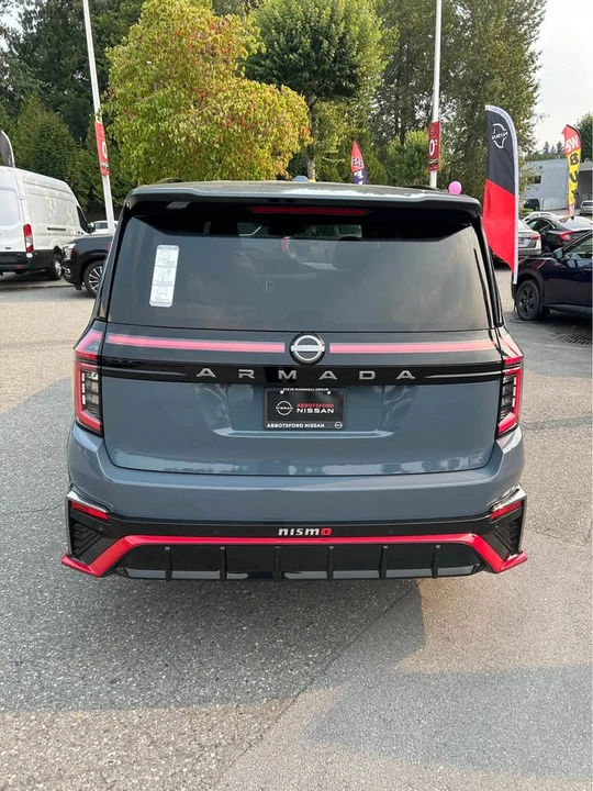 2026 Nissan Armada - Image 7 of 16