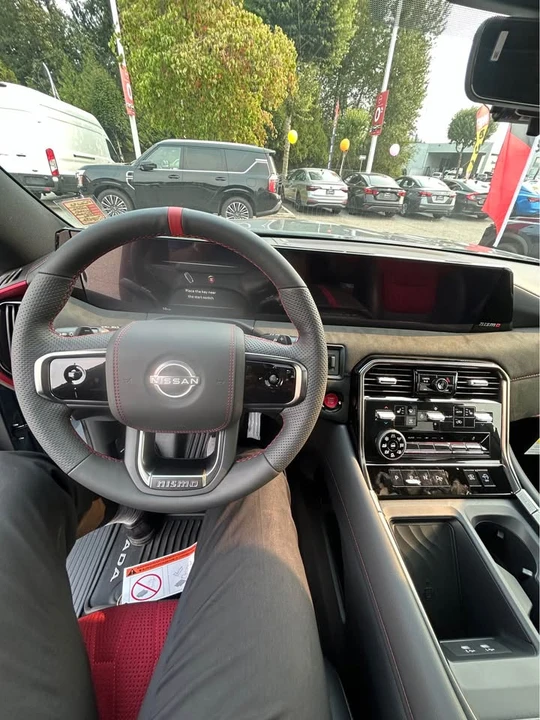 2026 Nissan Armada - Image 14 of 16