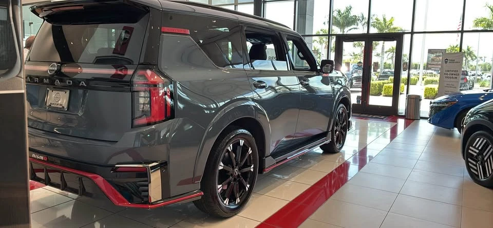 2026 Nissan Armada - Image 9 of 15