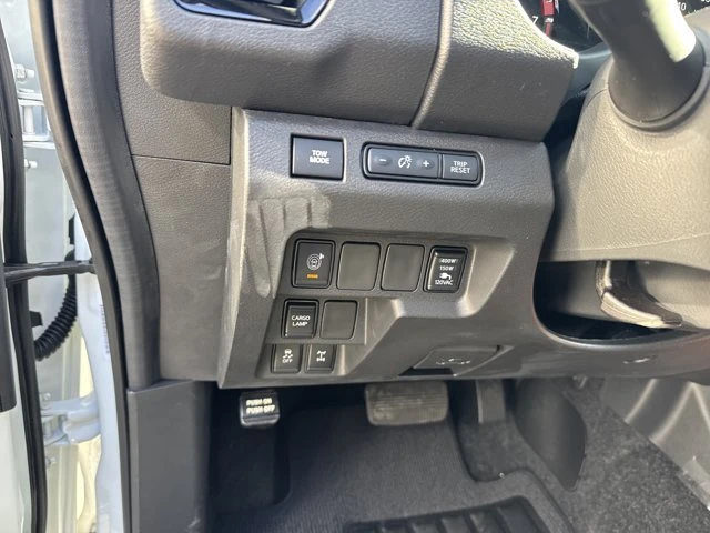 2026 Nissan Frontier 3rd Gen - Image 16 of 18