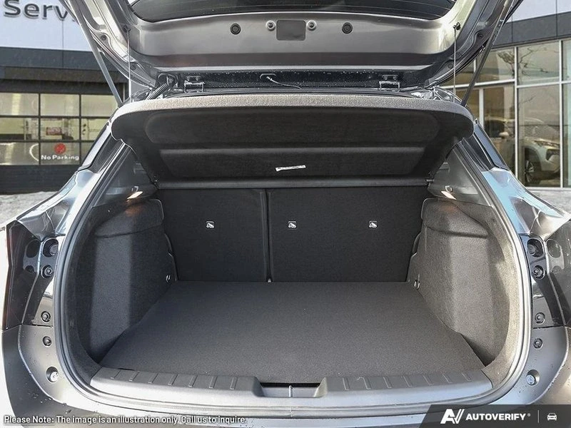 2026 Nissan Kicks - Image 5 of 20