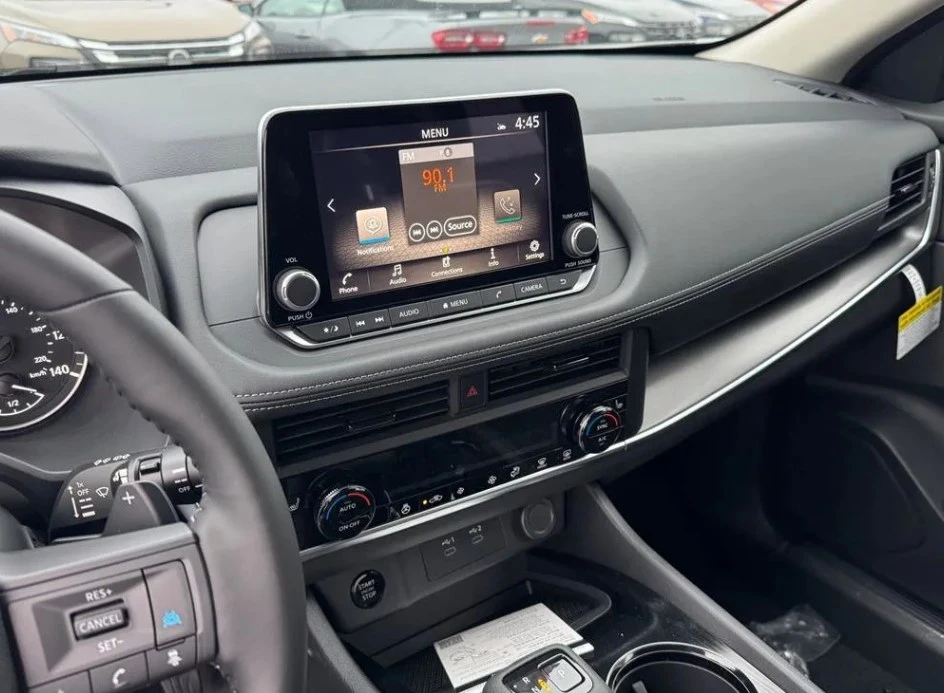 2026 Nissan Rogue - Image 11 of 12