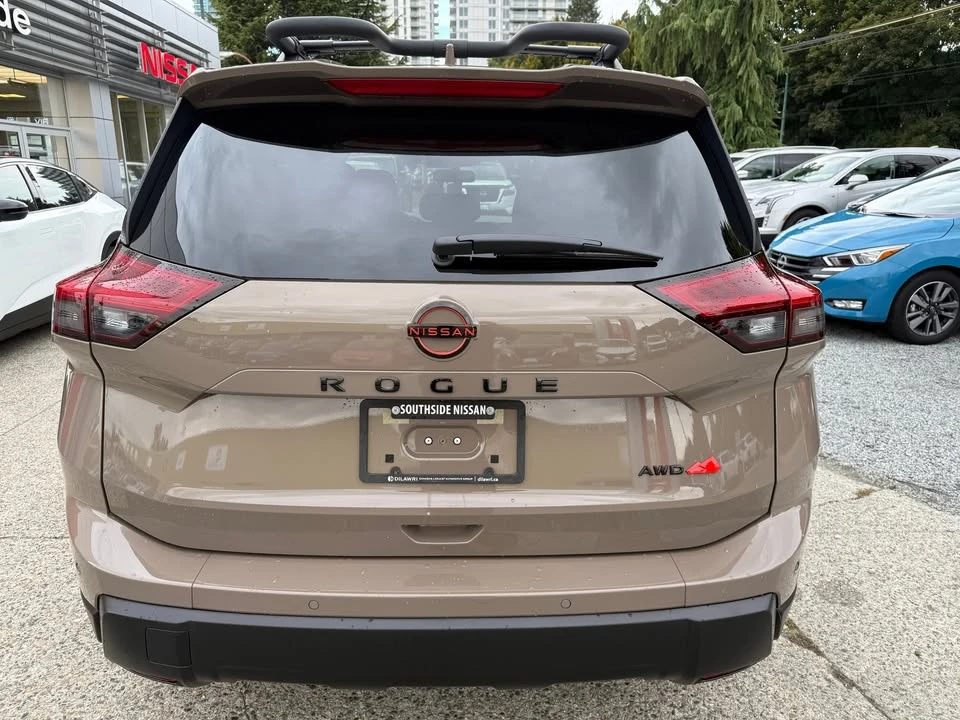 2026 Nissan Rogue - Image 7 of 15
