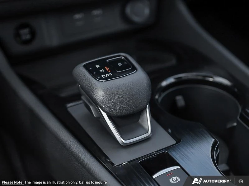 2026 Nissan Rogue - Image 11 of 20